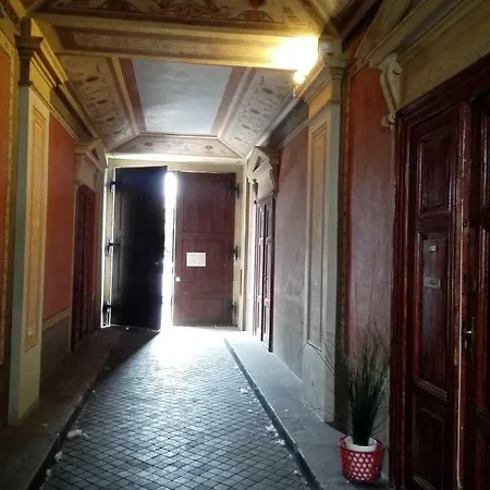Apt. Pompeii Prague